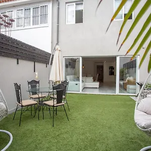 Modern 3 Bedroom Duplex Adeje Center Wifi Сasa de vacaciones